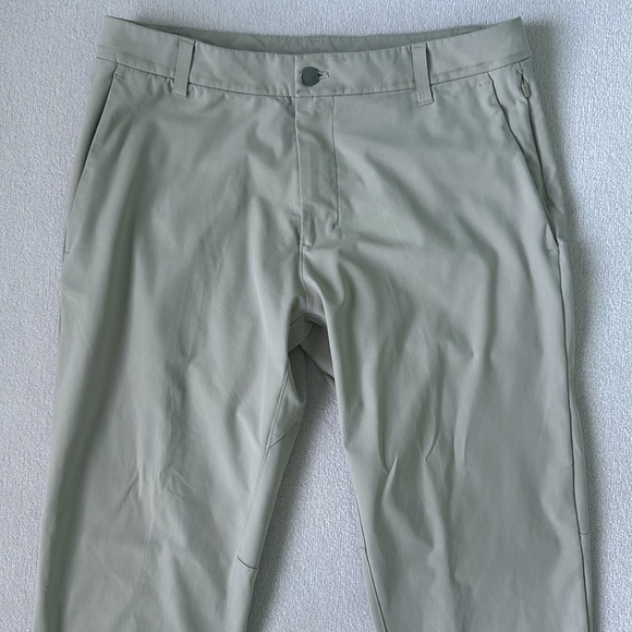 Lululemon ABC Trouser 32" - Picture 5 of 7